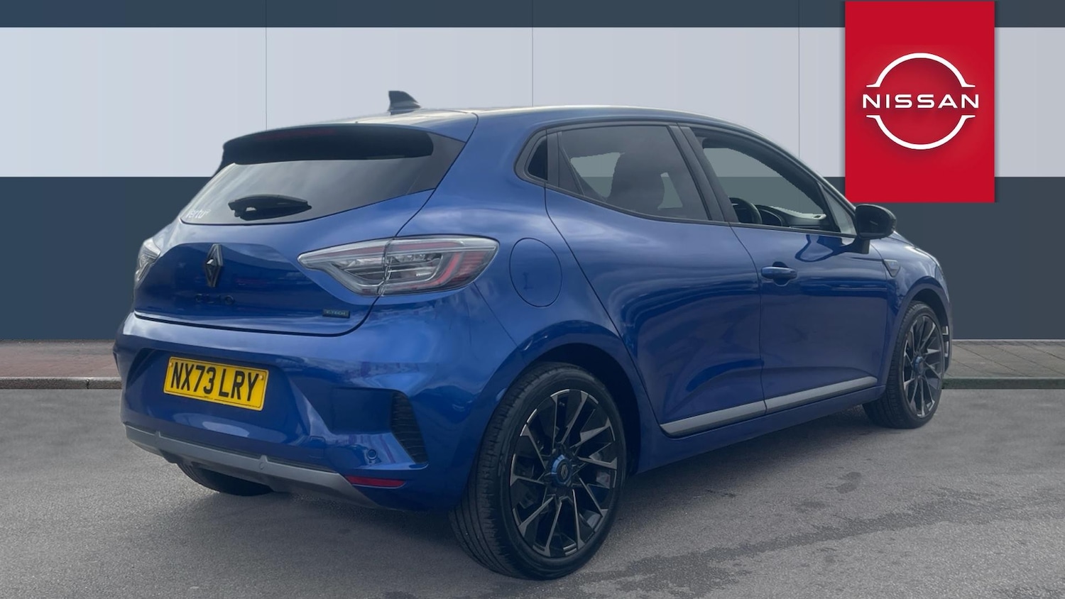 Used Renault Clio 2024 for sale - 76344525: Photo 2