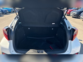 Used Toyota C-HR 2021 for sale - 78282129: Photo