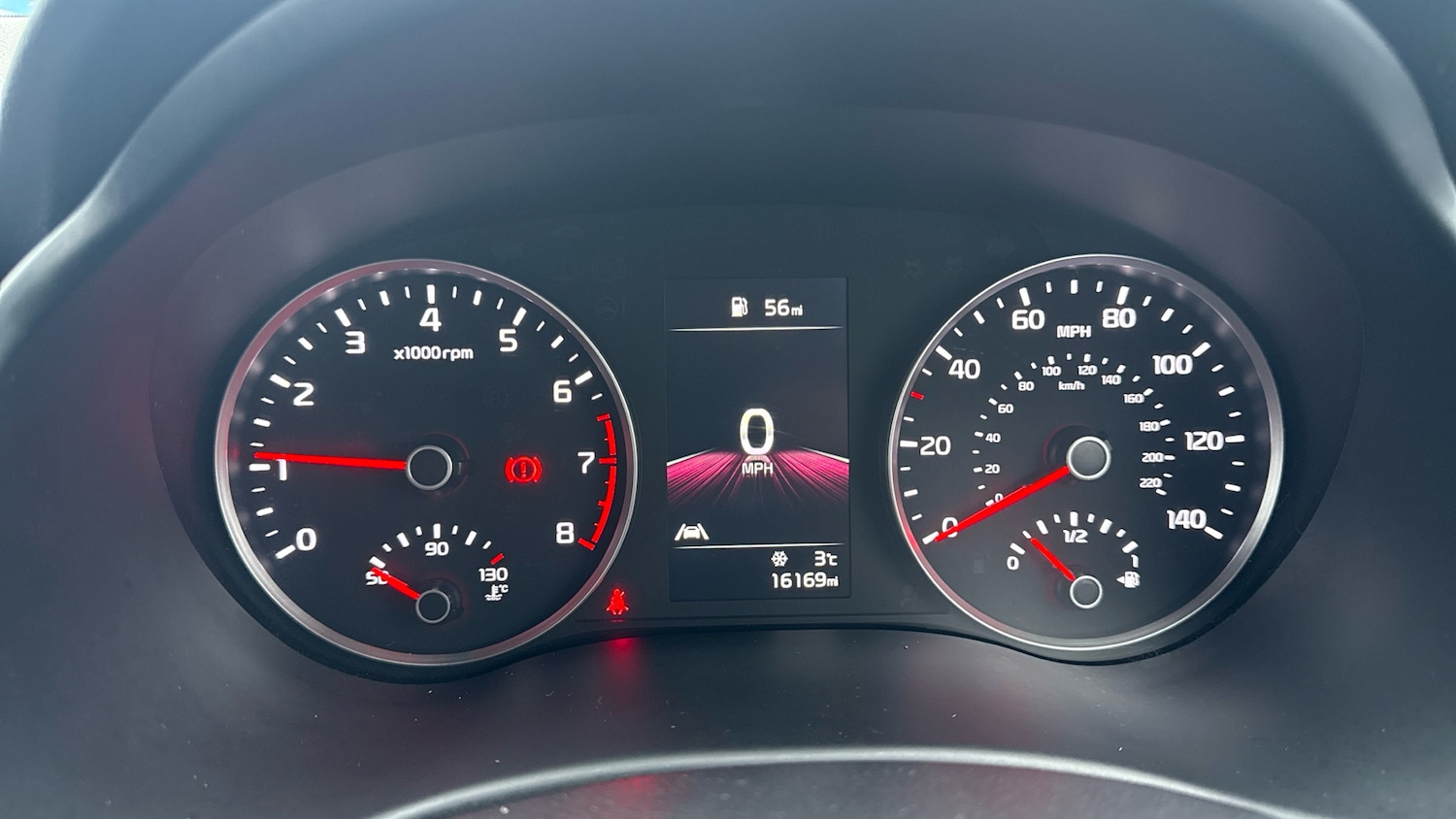 Used Kia Stonic 2022 for sale - 77392524: Photo 18