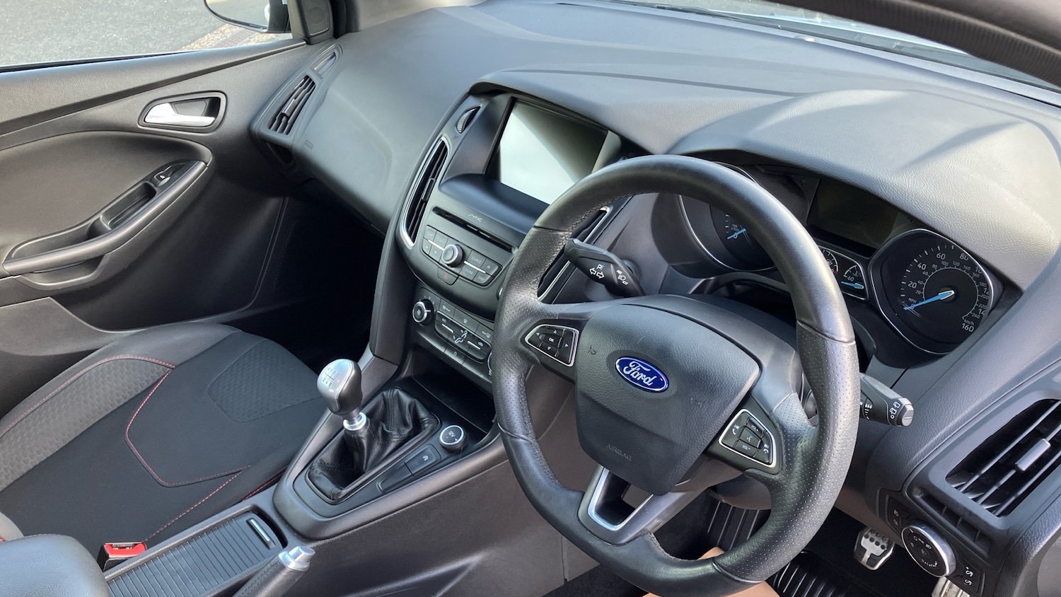 Used Ford Focus 2018 for sale - 76366223: Photo 11