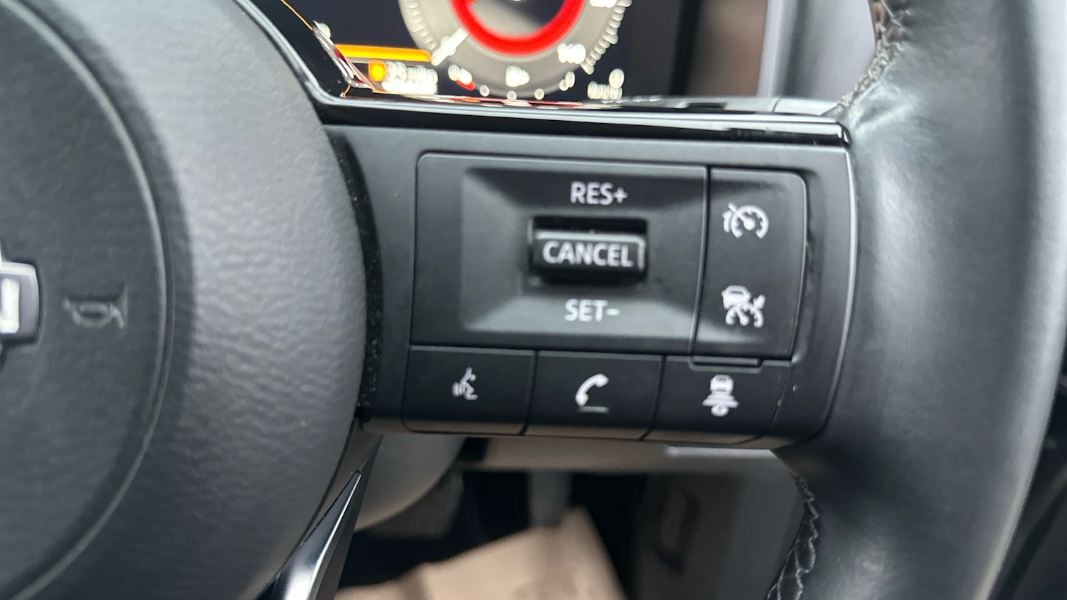 Used Nissan Qashqai 2023 for sale - 76650941: Photo 31