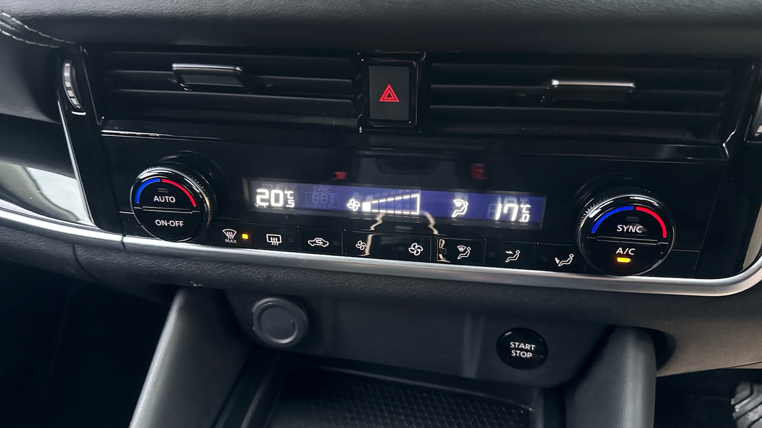 Used Nissan Qashqai 2023 for sale - 76650941: Photo 34