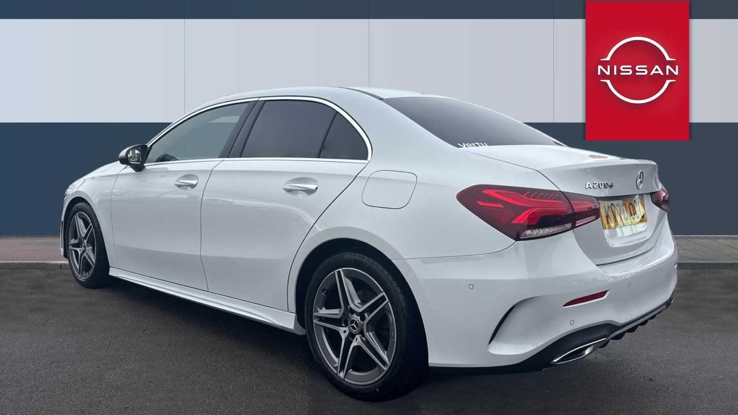 Used Mercedes-Benz A-Class 2020 for sale - 76504876: Photo 2