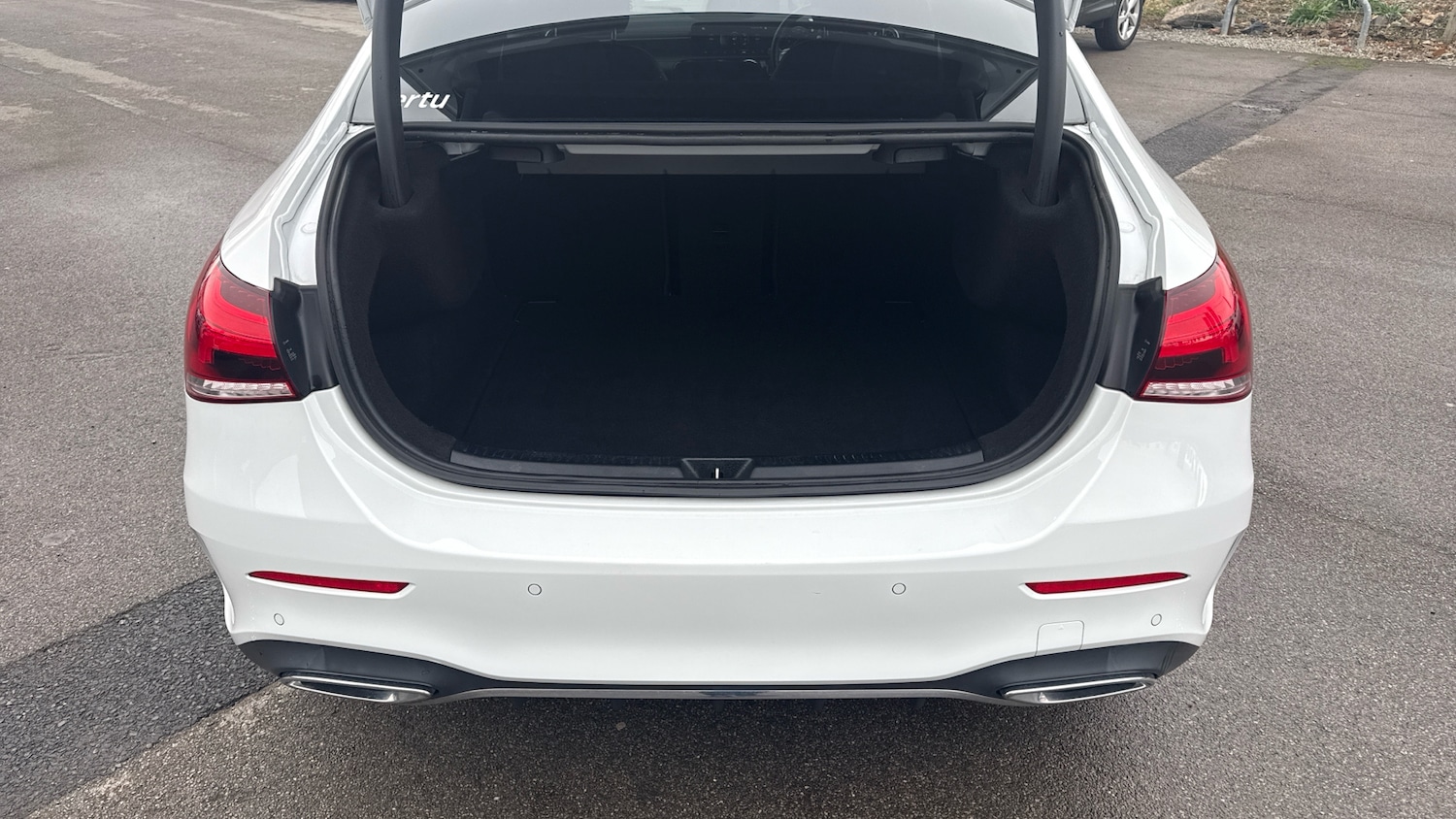 Used Mercedes-Benz A-Class 2020 for sale - 76504876: Photo 4