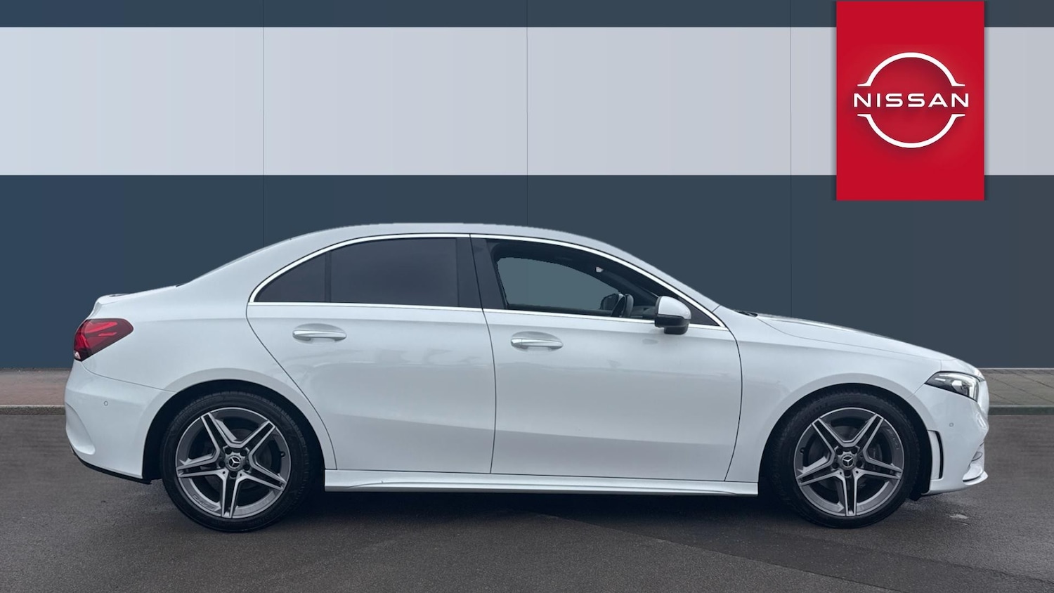 Used Mercedes-Benz A-Class 2020 for sale - 76504876: Photo 5