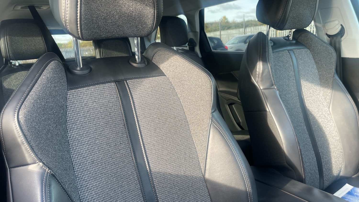 Used Peugeot 5008 2018 for sale - 76344553: Photo 15