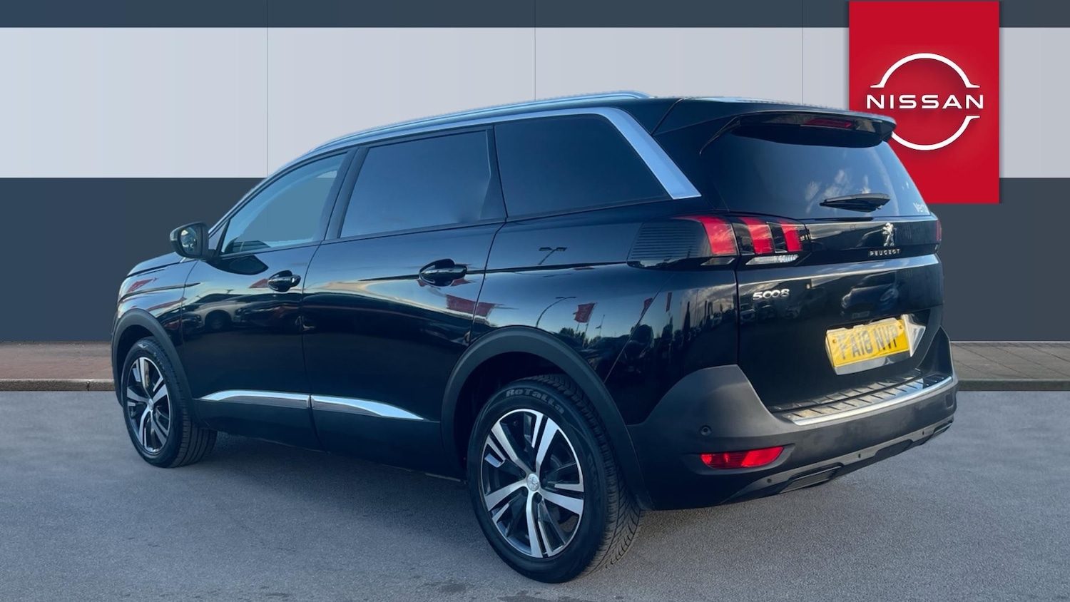 Used Peugeot 5008 2018 for sale - 76344553: Photo 2