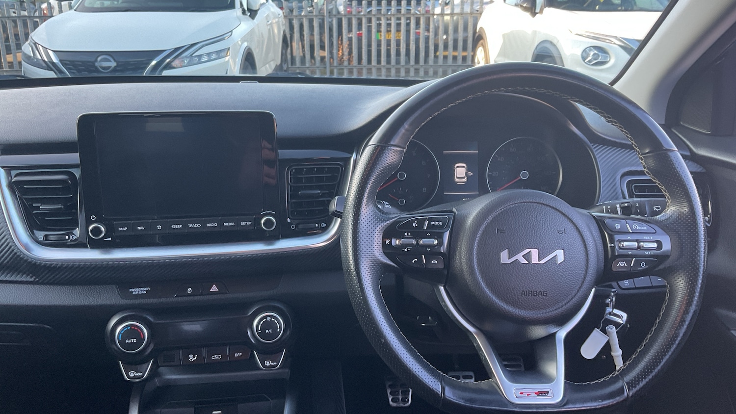 Used Kia Stonic 2022 for sale - 76762345: Photo 10