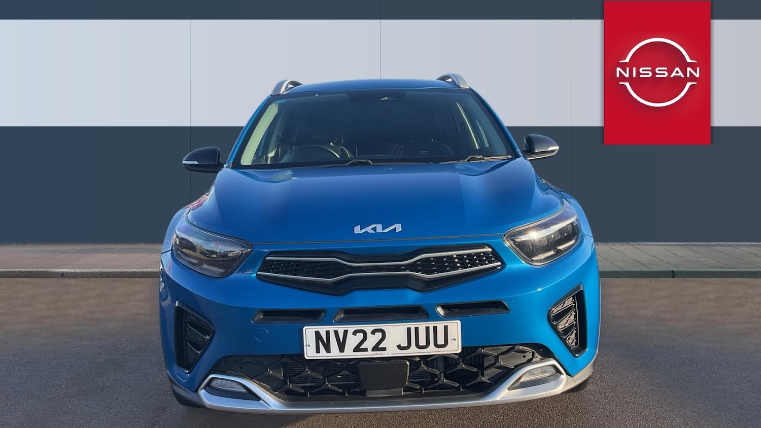 Used Kia Stonic 2022 for sale - 76762345: Photo 3