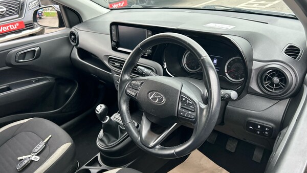 Used Hyundai i10 2023 for sale - 76207670: Photo 11