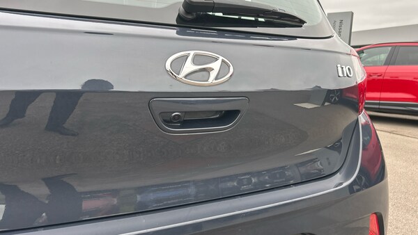 Used Hyundai i10 2023 for sale - 76207670: Photo 34