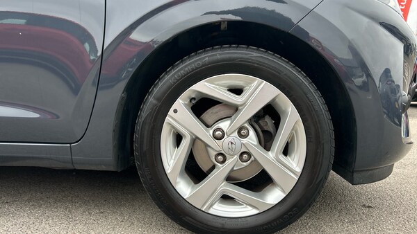 Used Hyundai i10 2023 for sale - 76207670: Photo 7