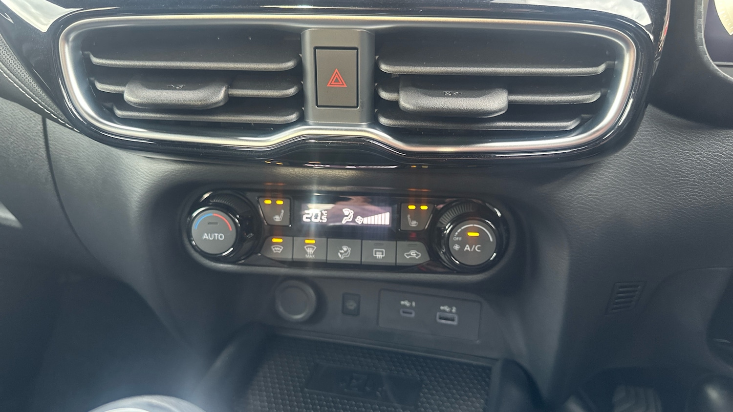 Used Nissan Juke 2025 for sale - 76859087: Photo 32