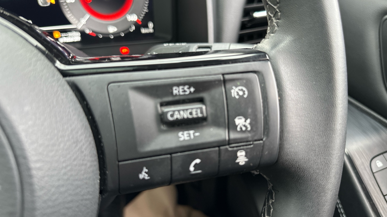 Used Nissan Qashqai 2024 for sale - 76894345: Photo 22