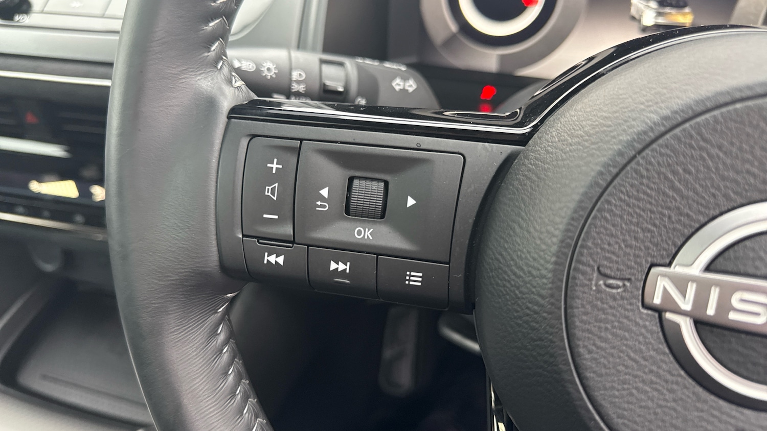 Used Nissan Qashqai 2024 for sale - 77001788: Photo 32