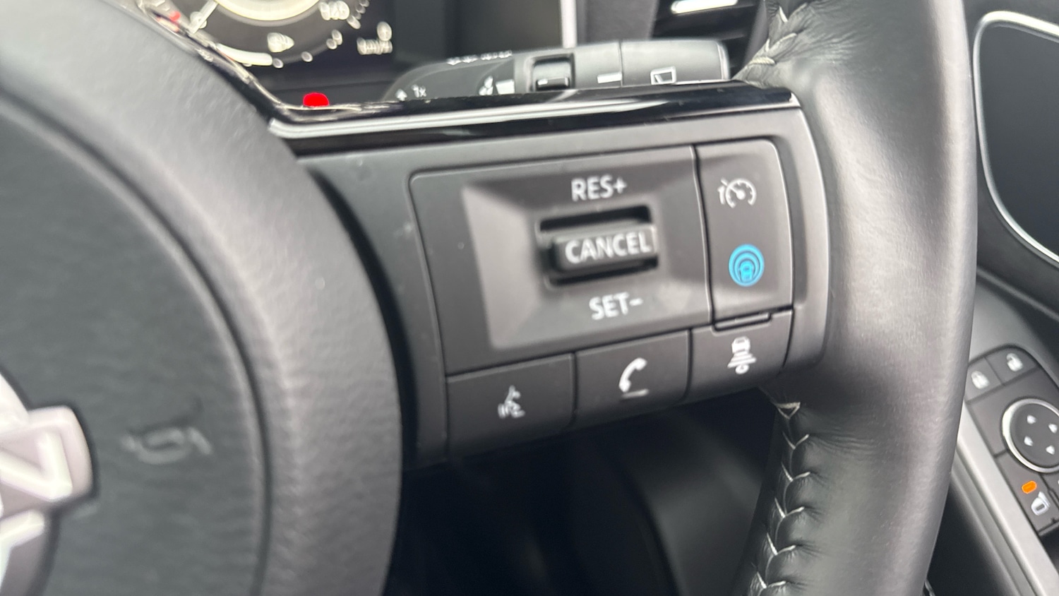 Used Nissan Qashqai 2024 for sale - 77001788: Photo 34