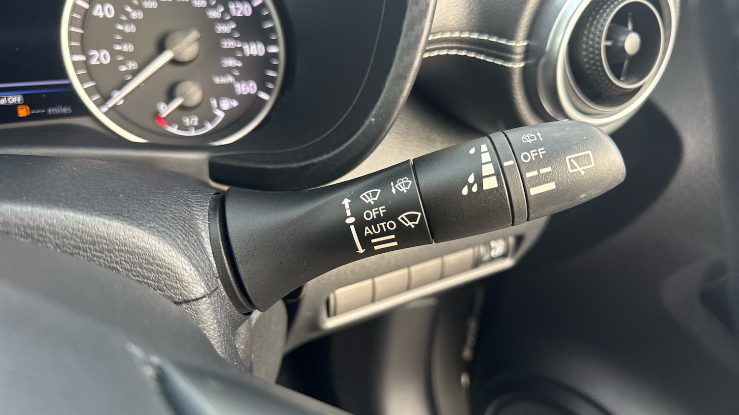 Used Nissan Juke 2022 for sale - 77011879: Photo 31