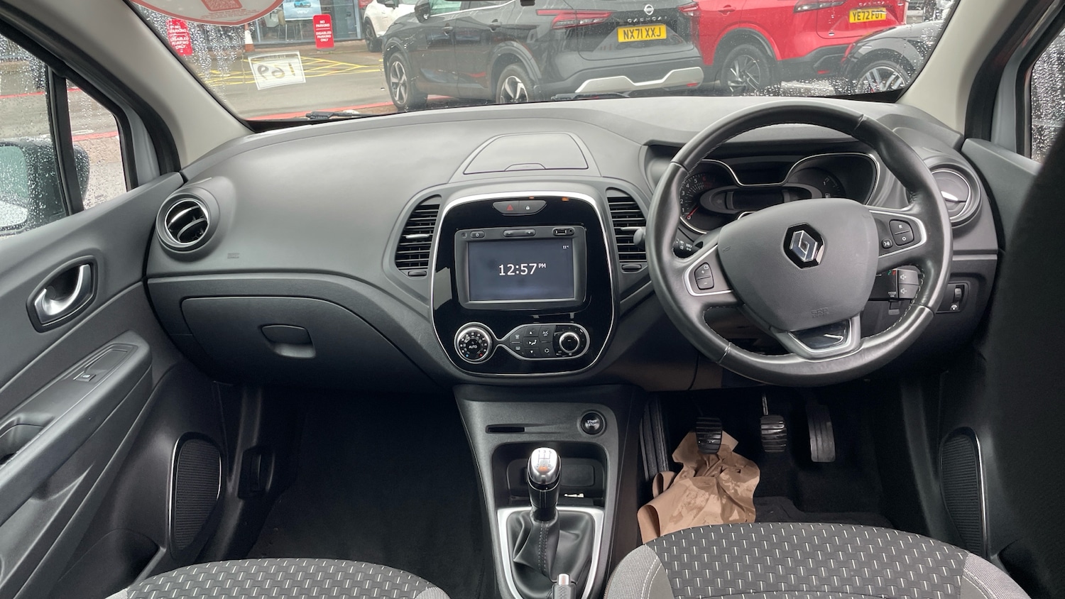 Used Renault Captur 2017 for sale - 76253082: Photo 10