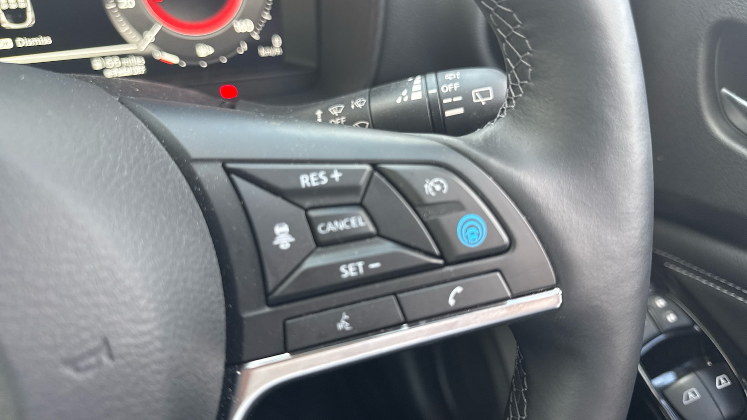 Used Nissan Juke 2024 for sale - 76207678: Photo 23