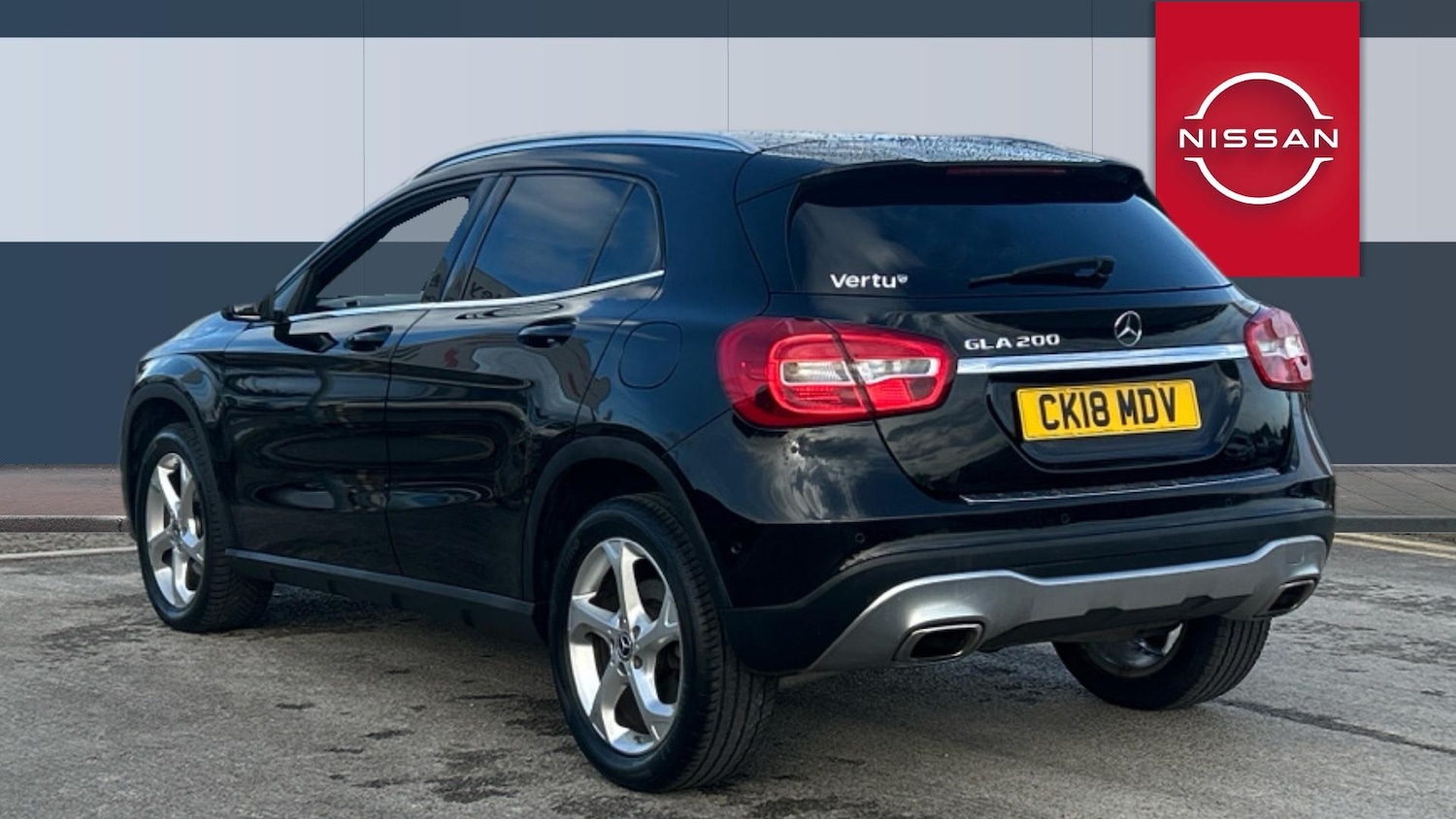 Used Mercedes-Benz GLA 2018 for sale - 76007481: Photo 2
