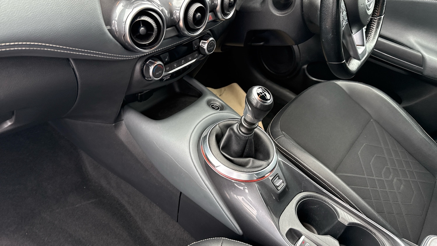 Used Nissan Juke 2020 for sale - 76075758: Photo 13
