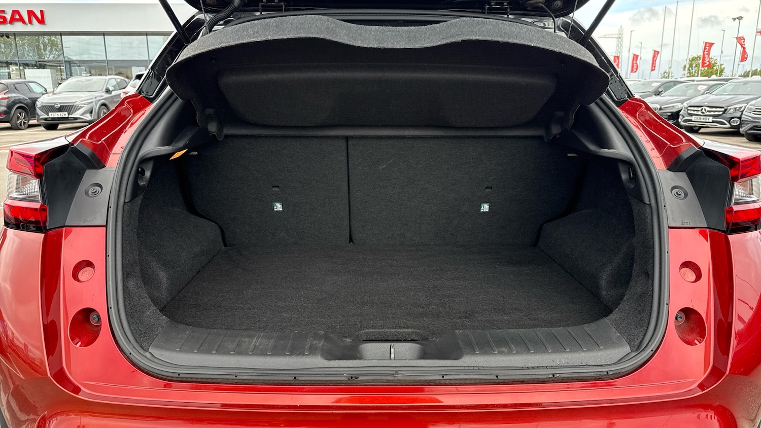 Used Nissan Juke 2020 for sale - 76075758: Photo 4