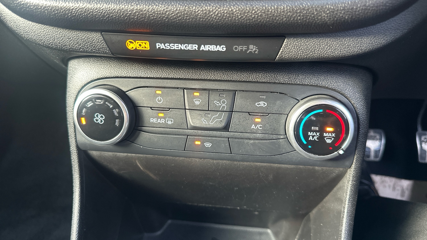 Used Ford Fiesta 2019 for sale - 76401921: Photo 30