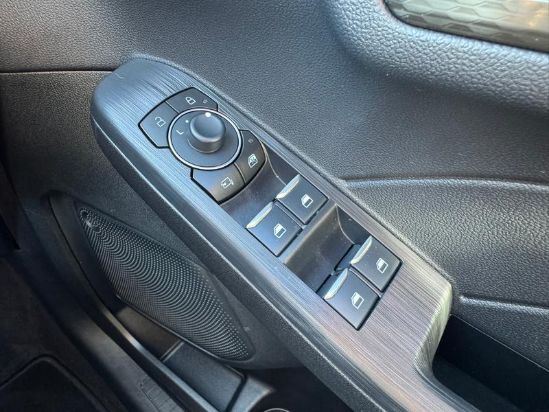 Used Ford Kuga 2025 for sale - 75922508: Photo 23