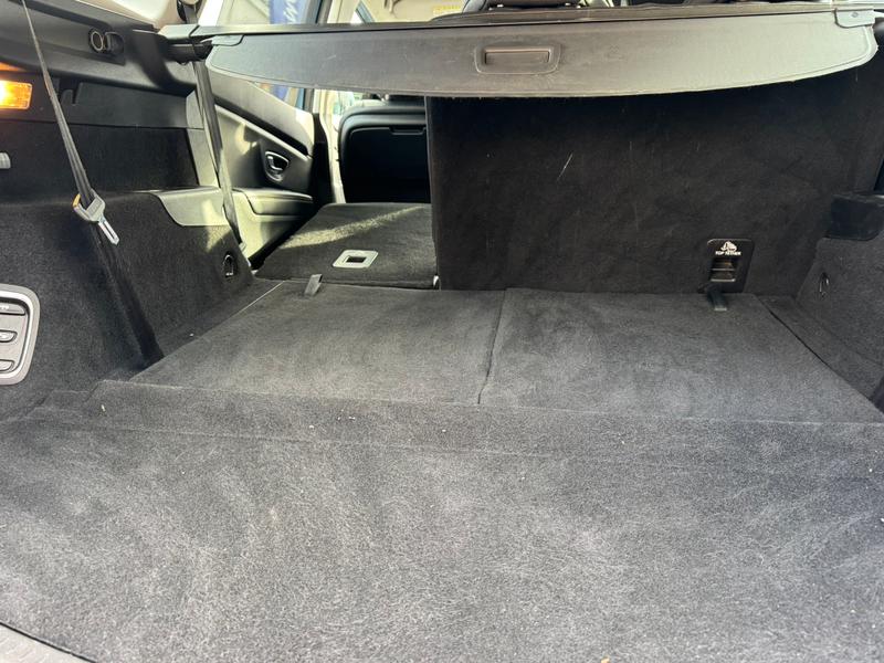 Used Renault Grand Scenic 2017 for sale - 77746824: Photo 12