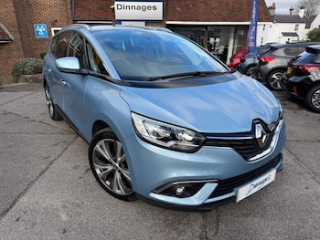 Renault Grand Scenic feature image
