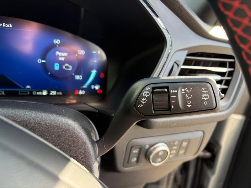 Used Ford Kuga 2022 for sale - 76412198: Photo 31