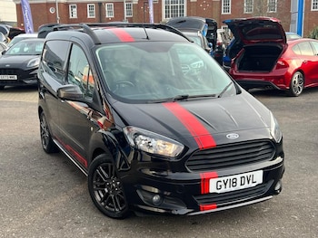 Used Ford Transit Courier 2018 for sale - 78255525: Photo