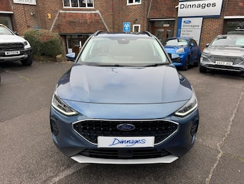 Used Ford Focus 2022 for sale - 76590107: Photo