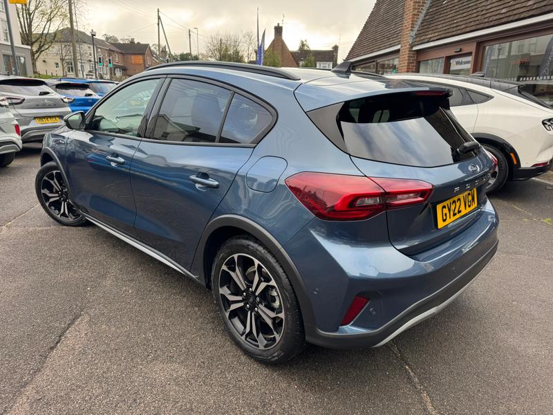 Used Ford Focus 2022 for sale - 76590107: Photo 3