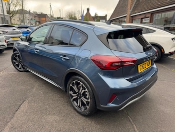 Used Ford Focus 2022 for sale - 76590107: Photo