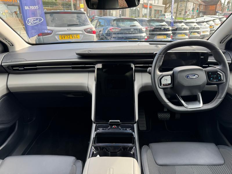 Used Ford Explorer 2024 for sale - 77739285: Photo 18