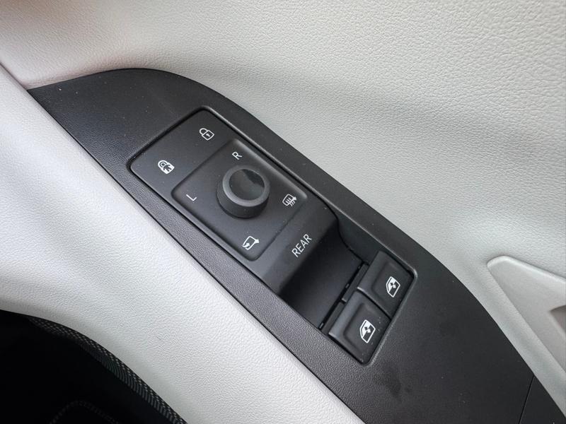 Used Ford Explorer 2024 for sale - 76114602: Photo 24