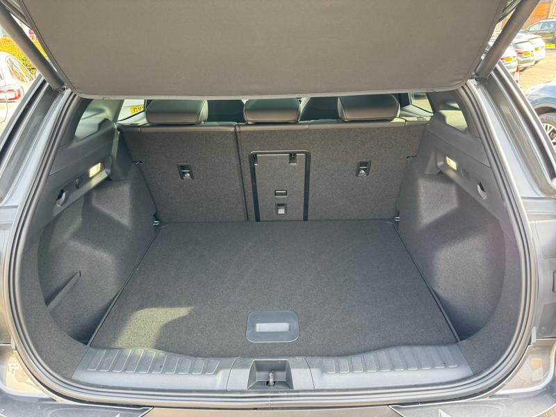 Used Ford Explorer 2024 for sale - 76114602: Photo 6