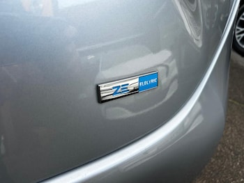 Used Renault Zoe 2021 for sale - 76738973: Photo