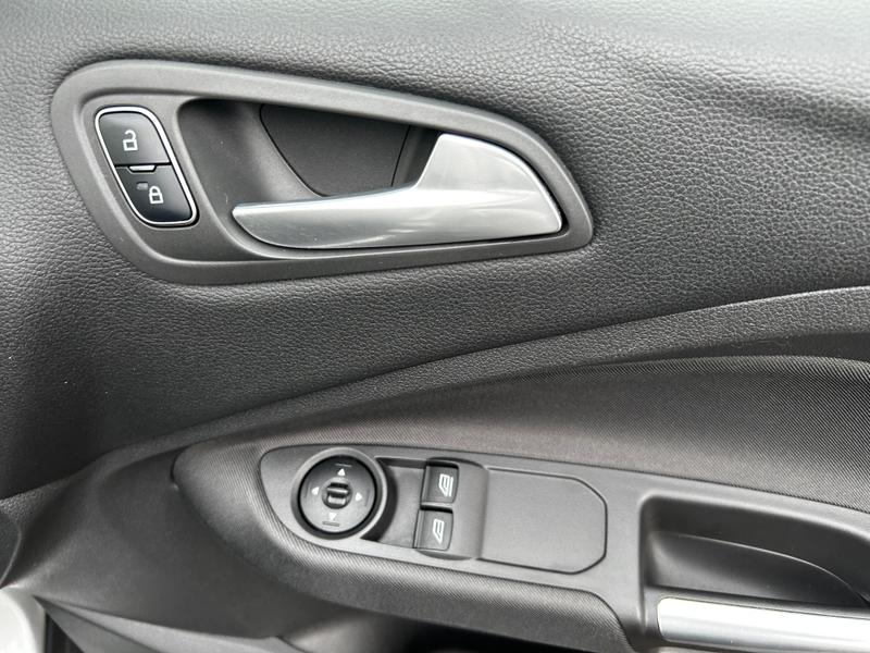 Used Ford C-Max 2017 for sale - 76477822: Photo 16