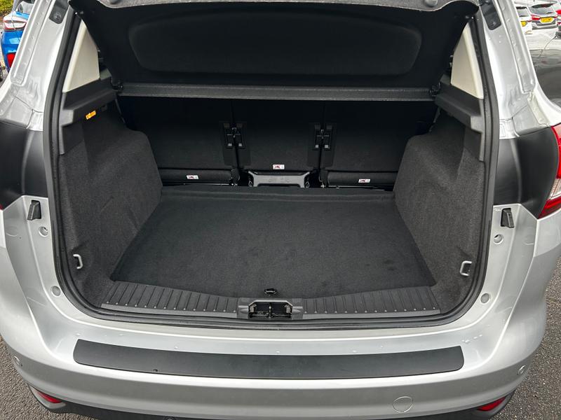 Used Ford C-Max 2017 for sale - 76477822: Photo 9