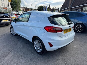 Used Ford Puma 2024 for sale - 75822982: Photo