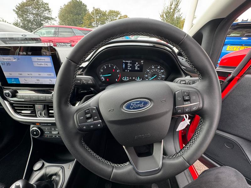 Used Ford Fiesta 2022 for sale - 76738825: Photo 20