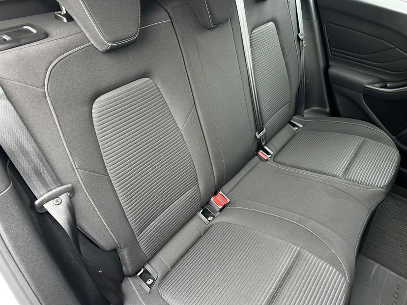 Used Ford Focus 2023 for sale - 76172632: Photo 11