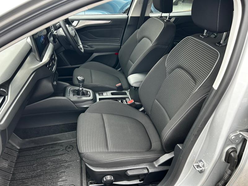 Used Ford Focus 2023 for sale - 76172632: Photo 14