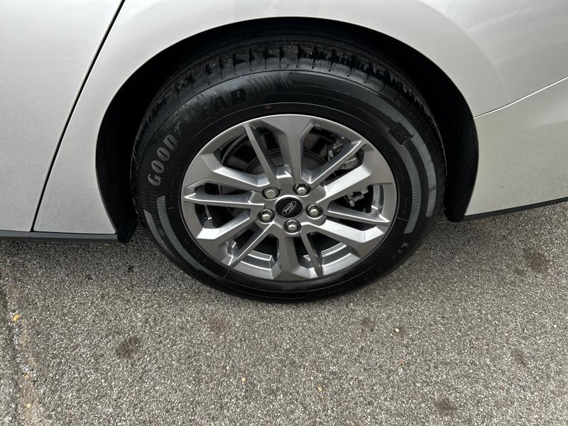 Used Ford Focus 2023 for sale - 76172632: Photo 4