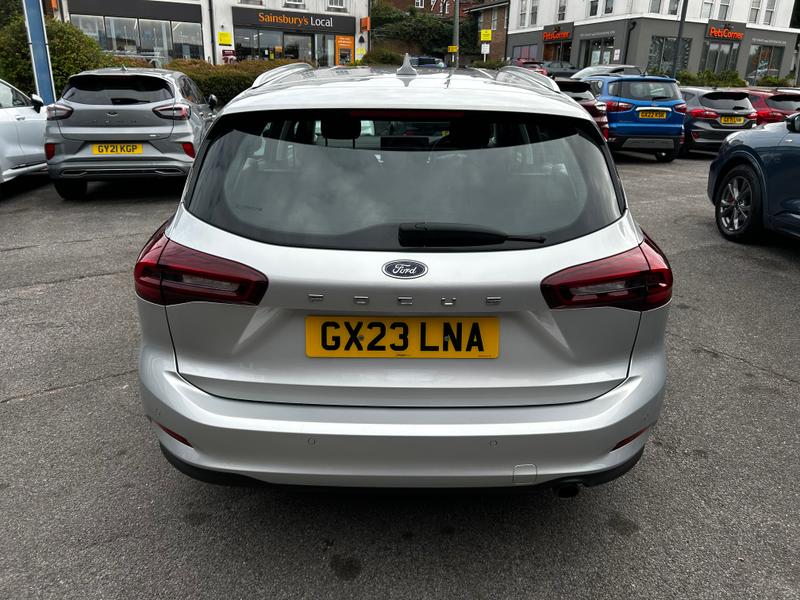 Used Ford Focus 2023 for sale - 76172632: Photo 6