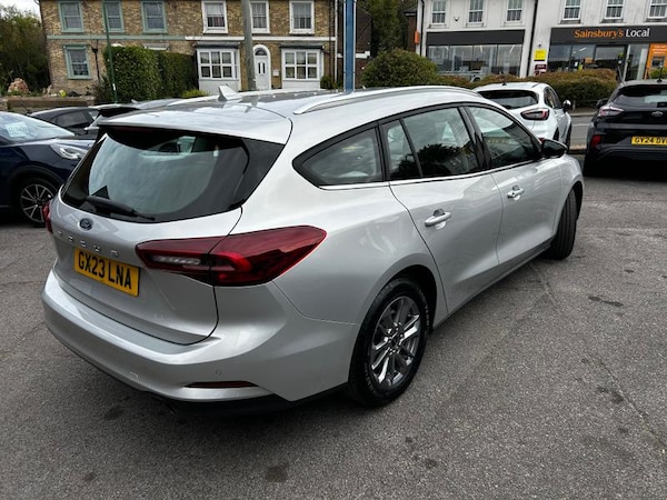 Used Ford Focus 2023 for sale - 76172632: Photo 7