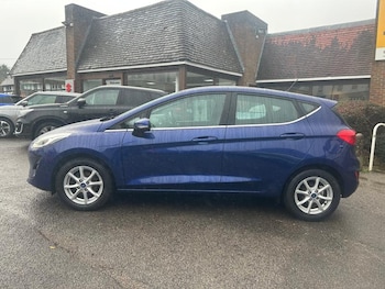 Used Ford Fiesta 2018 for sale - 77450399: Photo