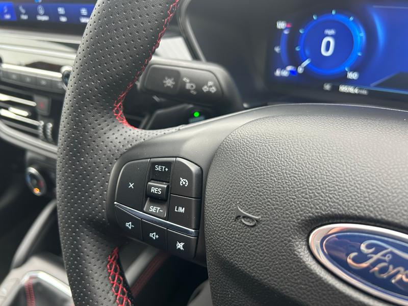 Used Ford Kuga 2023 for sale - 78015418: Photo 30